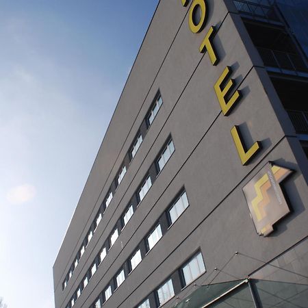 Hotel Capital Rovigo Zewnętrze zdjęcie