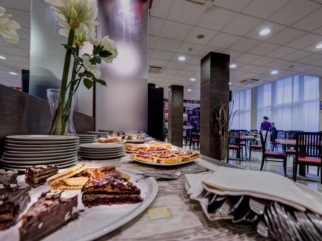 Hotel Capital Rovigo Zewnętrze zdjęcie