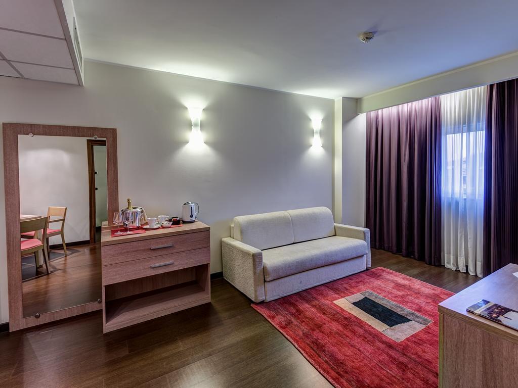 Hotel Capital Rovigo Zewnętrze zdjęcie