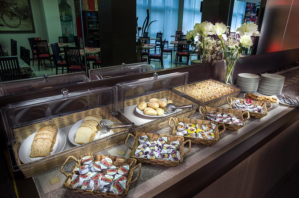 Hotel Capital Rovigo Zewnętrze zdjęcie