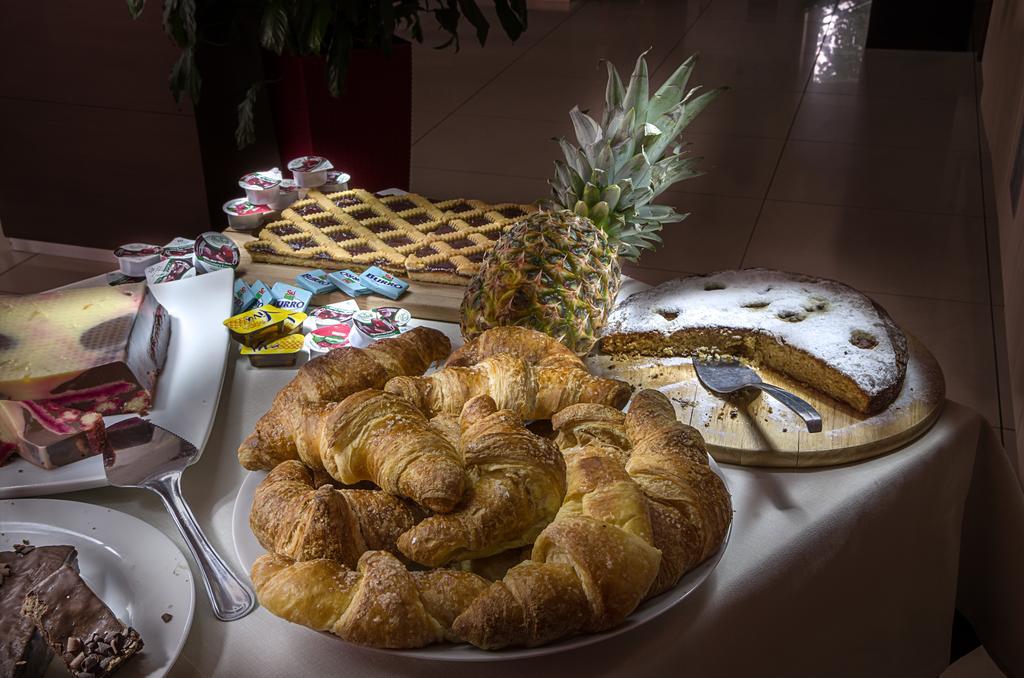 Hotel Capital Rovigo Zewnętrze zdjęcie