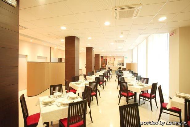 Hotel Capital Rovigo Zewnętrze zdjęcie