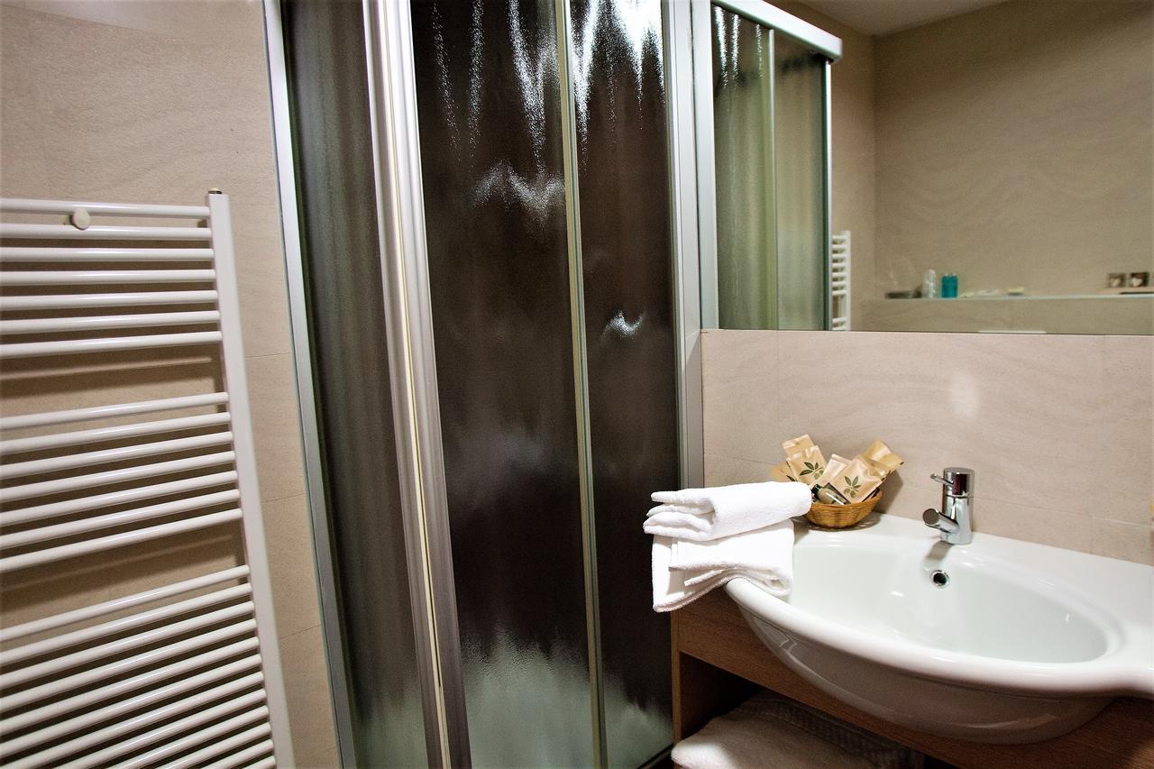 Hotel Capital Rovigo Zewnętrze zdjęcie